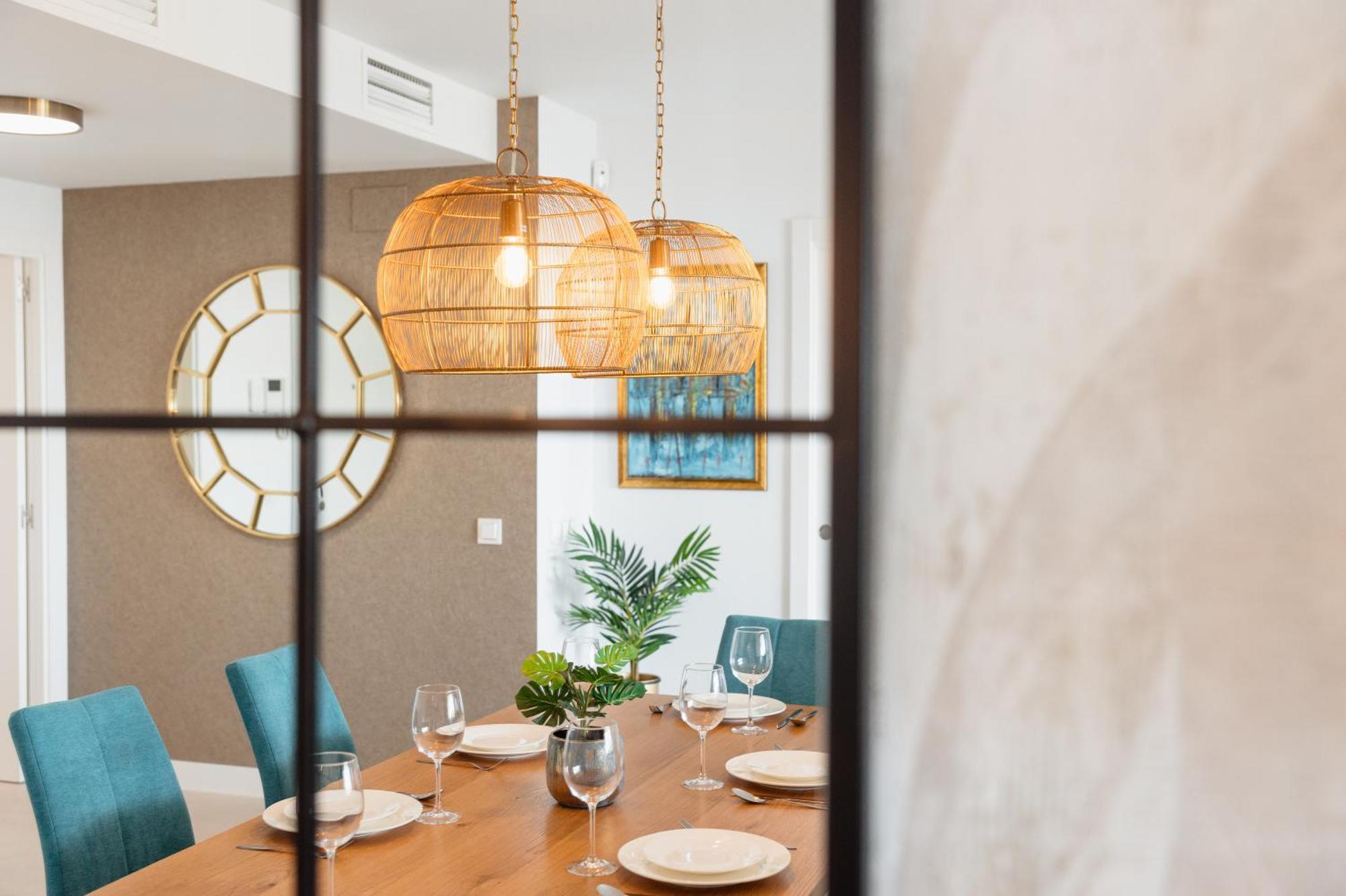 Appartement Magnificent Apartment, Close To The Beach, In *