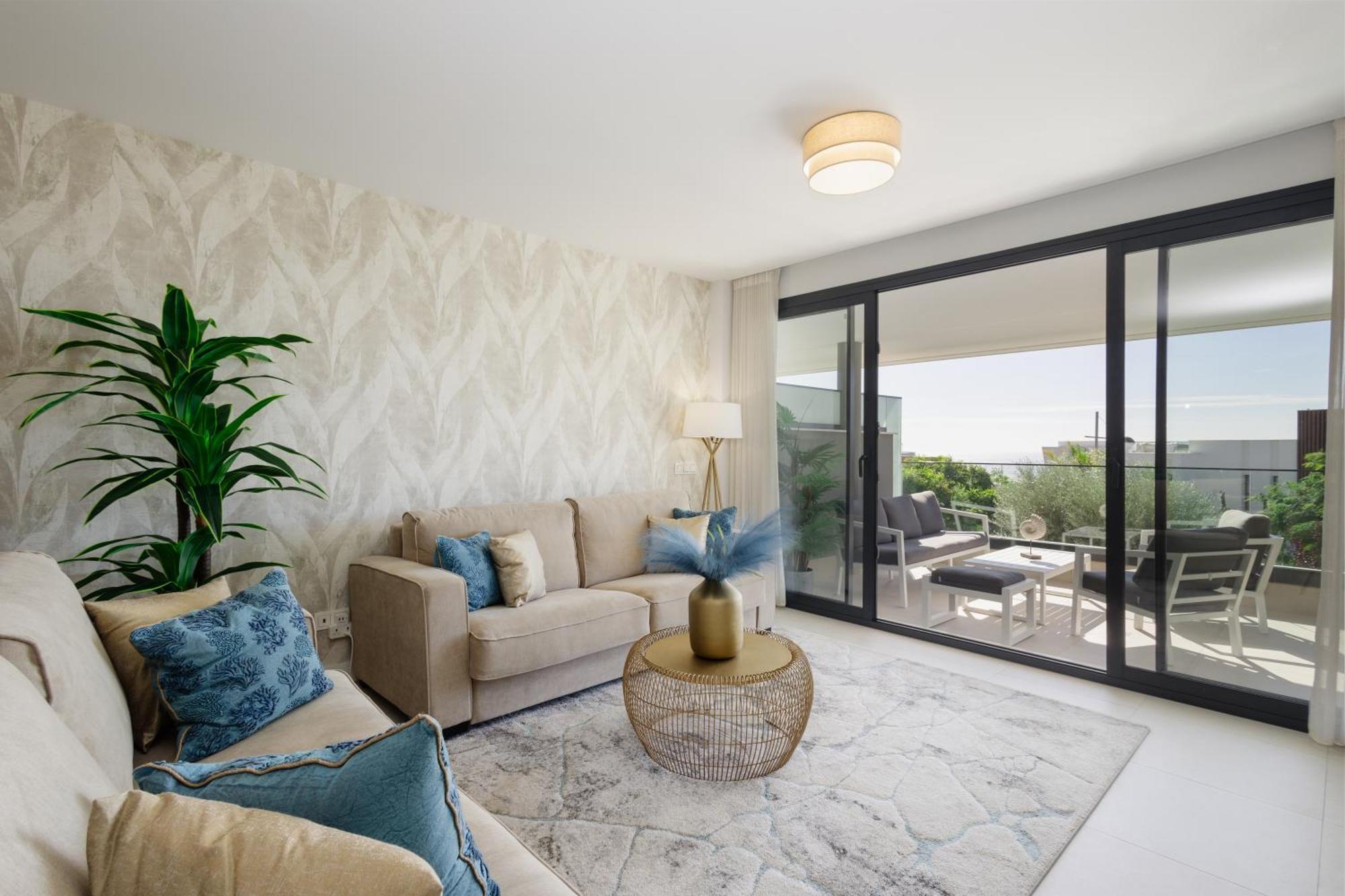 Appartement Magnificent Apartment, Close To The Beach, In *