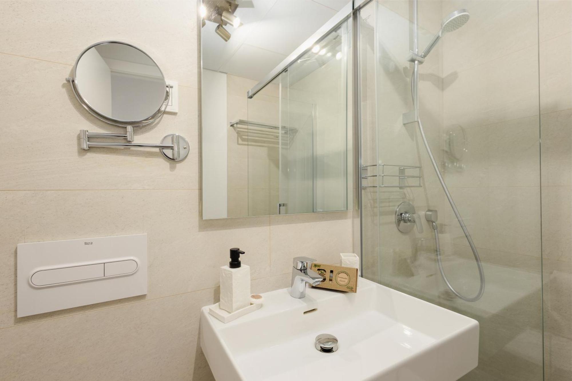 Magnificent Apartment, Close To The Beach, In Appartement *
