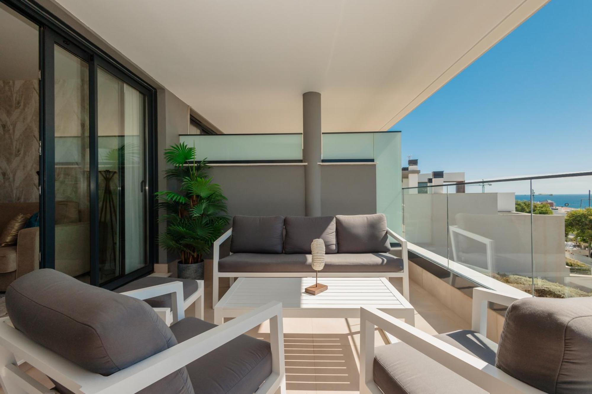 Magnificent Apartment, Close To The Beach, In Lägenhet